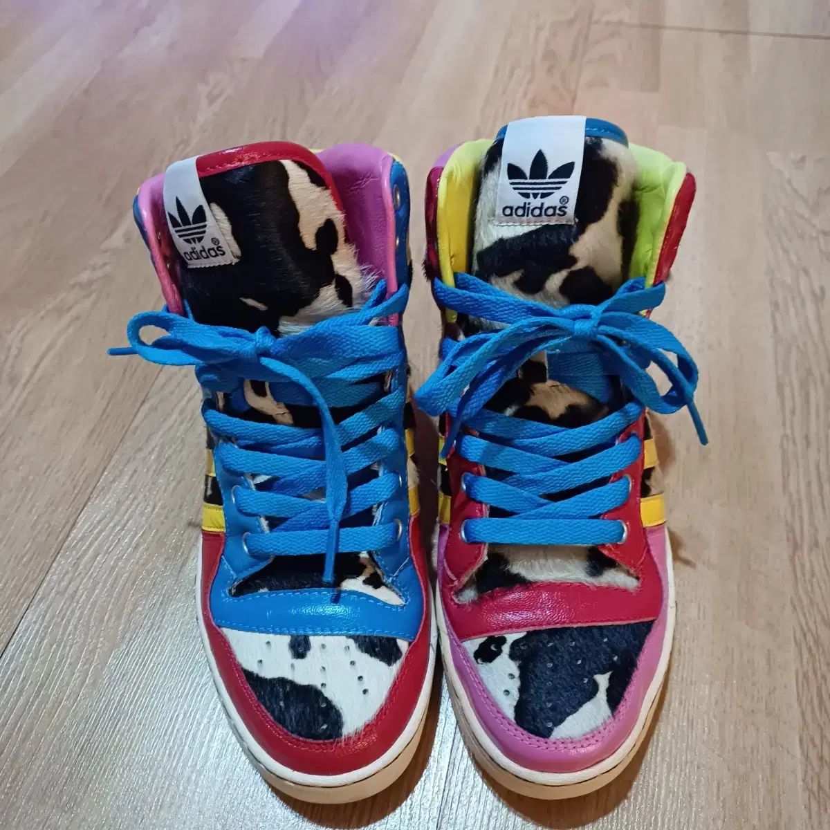 アディダス adidas ジェレミースコット × コラボ スニーカー JS 公式 