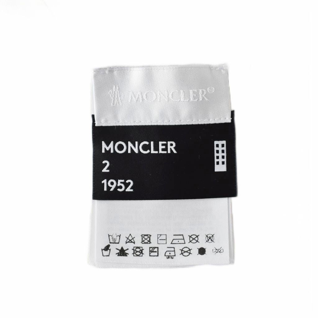 モンクレール MONCLER GENIUS AWAKE NY アウェイク ニューヨーク