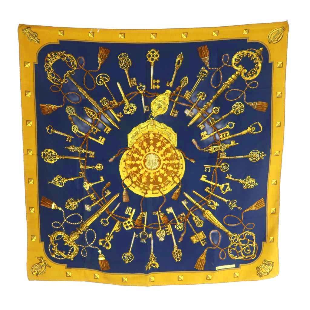 エルメス HERMES LES CLES カレ90 スカーフ シルク 総柄 ネイビー 紺色