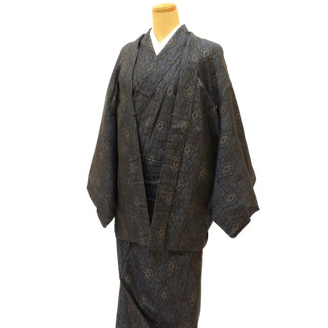 中古】 リサイクル着物 羽織 アンサンブル 女性 大島紬 正絹 裄64.5cm