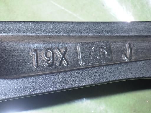 スタッドレス 21年製