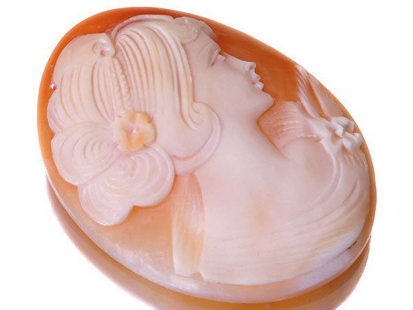ジュエリー極】アンティーク 美しい女性の彫刻 高級シェルカメオルース