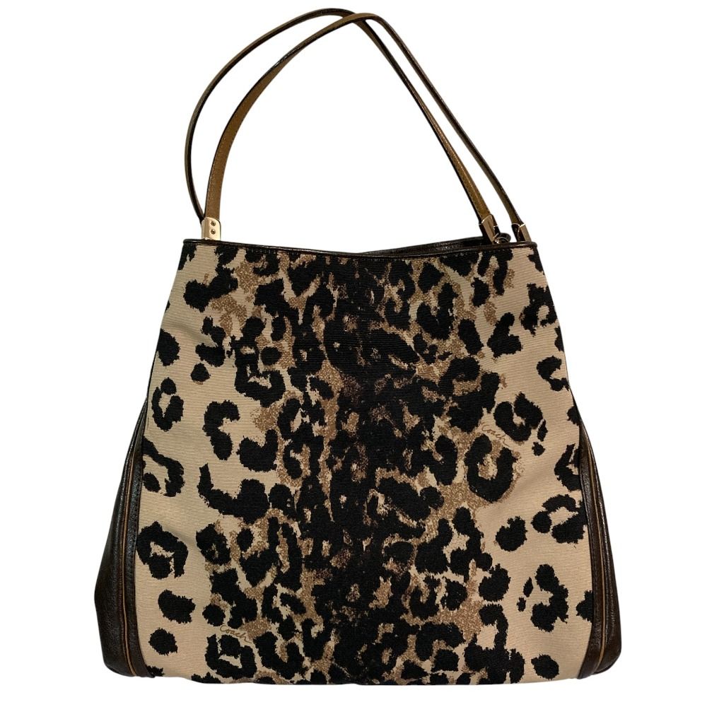 9/1までの特価！新品COACH レオパード柄バックパック 美品 COACH コーチ レオパード柄 ナイロン レザー トートバッグ