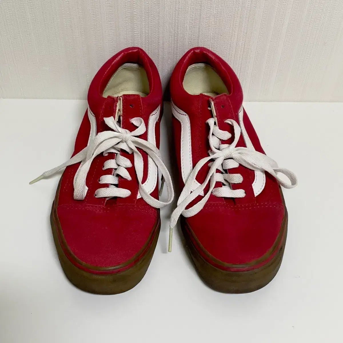 UK4 VANS ヴァンズ オールドスクール 黒ソール レッド スウェード 