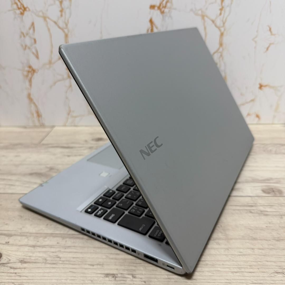 NEC 高スペック SSD 256 メモリ８G i 5 第８世代 軽量小型 オフィス Office付き にも 届いてすぐ使えます マウスはおまけ S 489-E