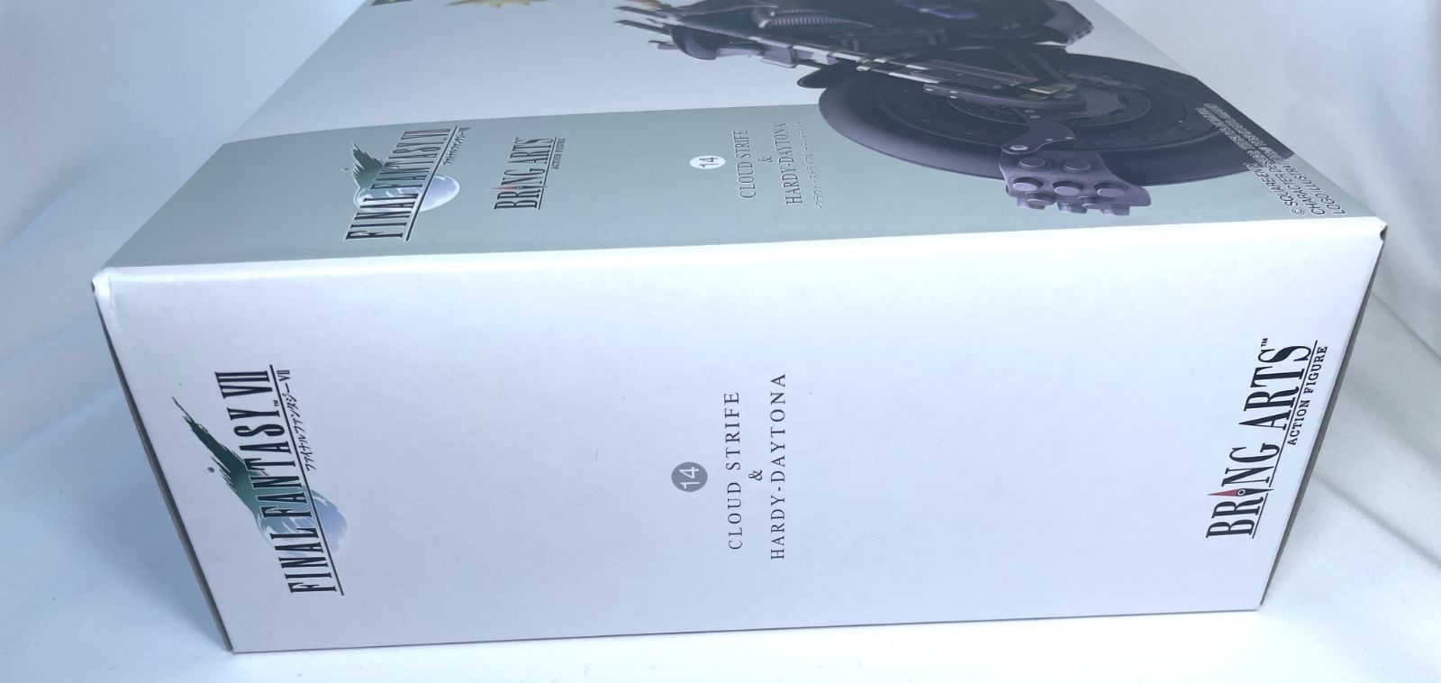 新品未開封 FINAL FANTASY VII BRING ARTS クラウド・ストライフ 