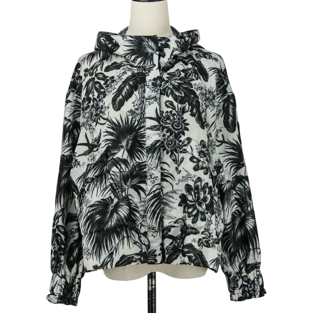 美品　MONCLER　ナイロンパーカ　ボタニカル　花柄　GIASONE　サイズ2 美品 MONCLER モンクレール ALBIREO ボタニカル ナイロンパーカー
