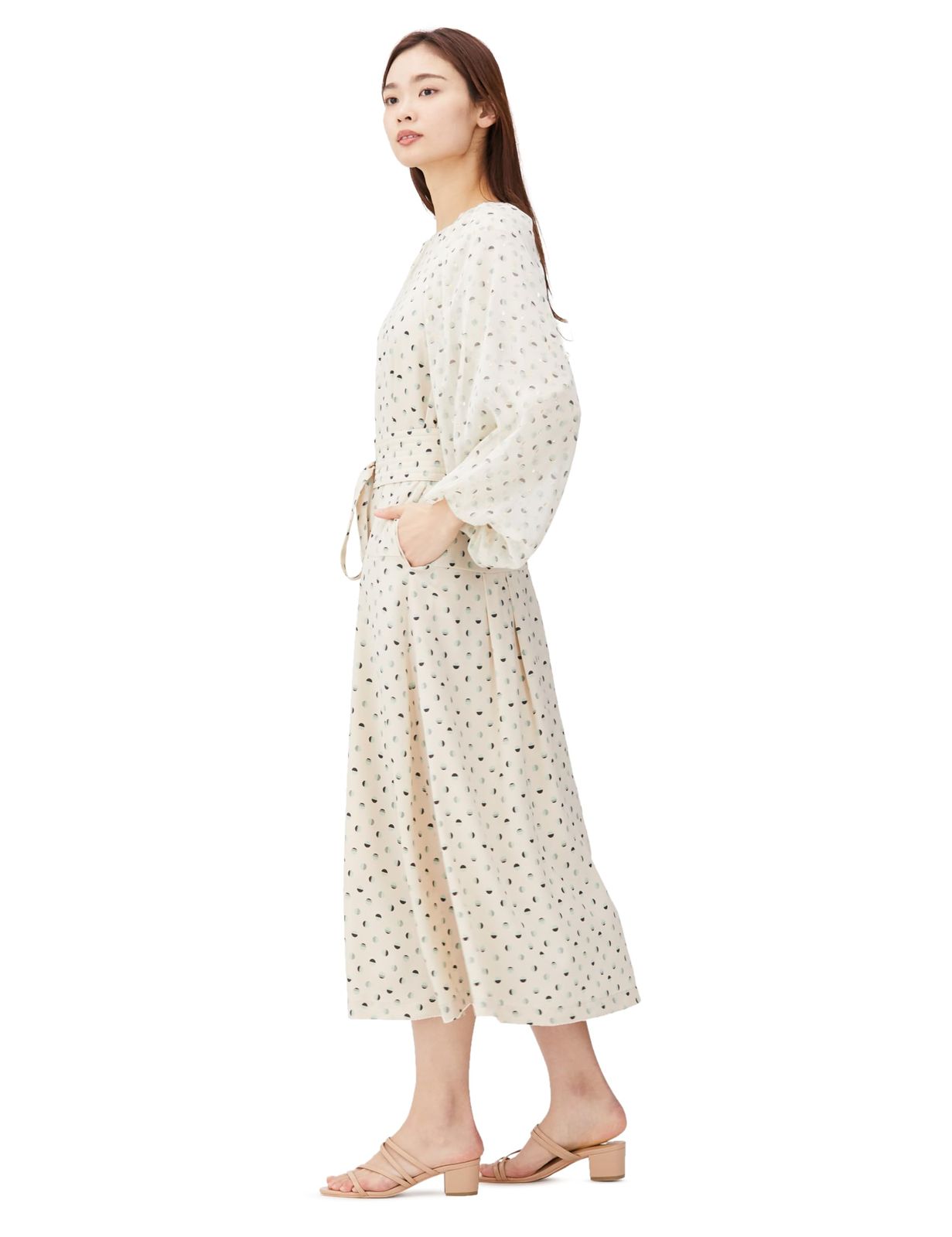ベルト付きドットプリントワンピース