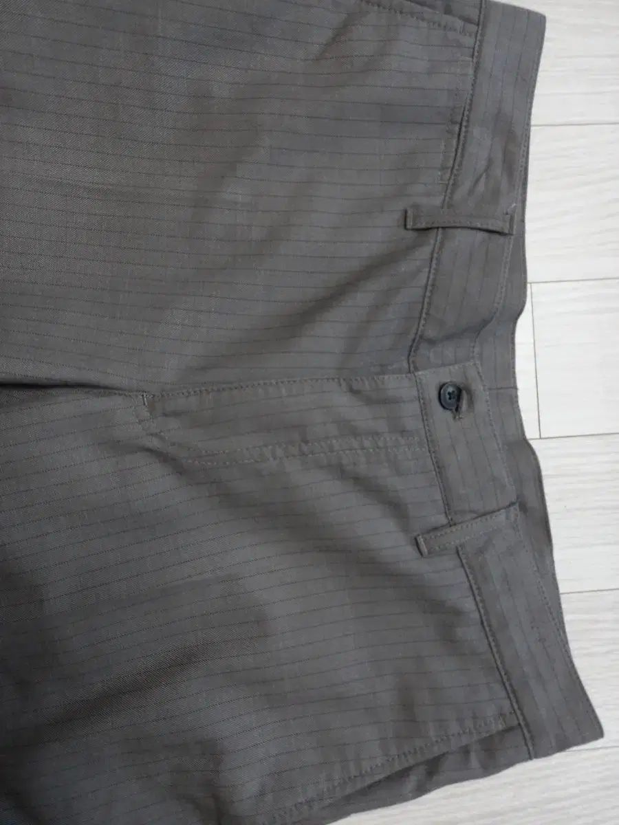 リンンドバーグスニ ズボン 33 サイズ