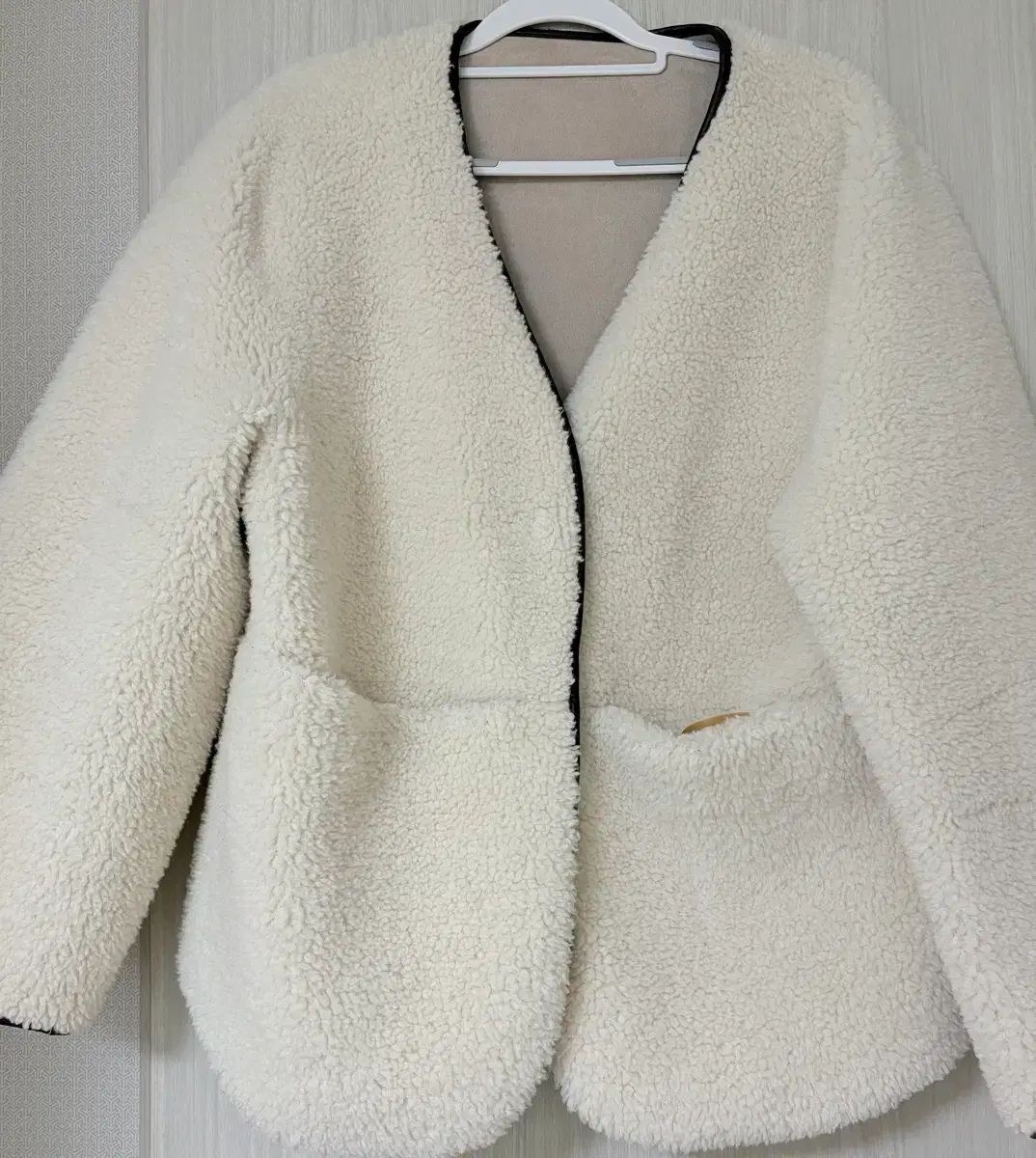 希少　1960's　北欧　チーク　銅金具　ウッド　レコード　キャビネット　脚付き 希少 1960's 北欧 チーク 銅金具 ウッド レコード キャビネット 脚付き