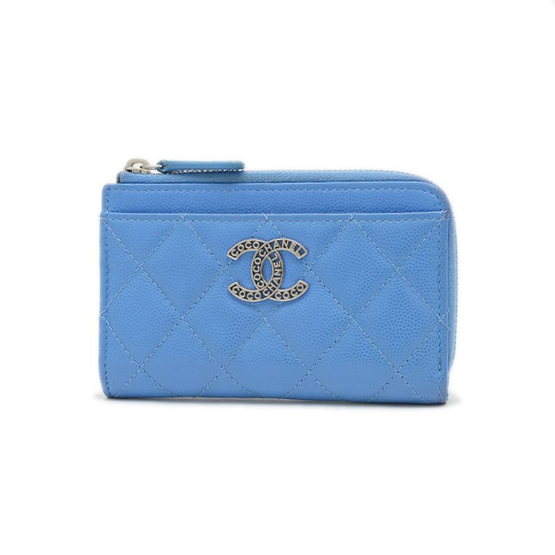 シャネル マトラッセ フラグメントケース キャビアスキン ブルー シルバー金具