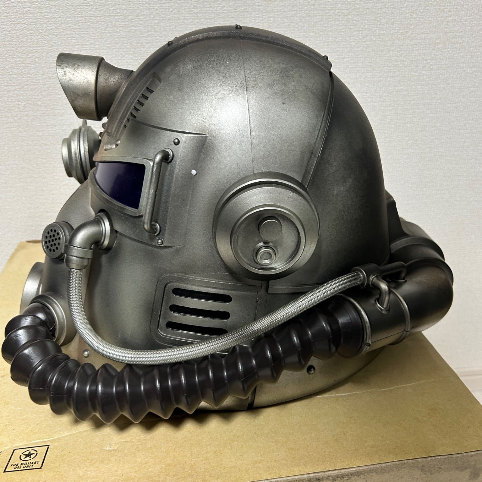 ⚡希少品⚡Fallout 76 パワーアーマーヘルメット T-51b レプリカ ⚡希少品⚡Fallout 76 パワーアーマーヘルメット T-51b レプリカ