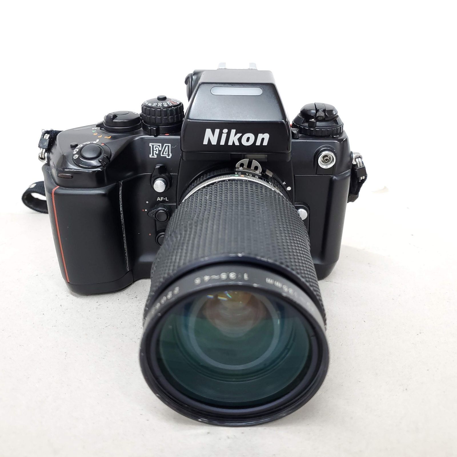 Nikon F 4 1010 42 8 v