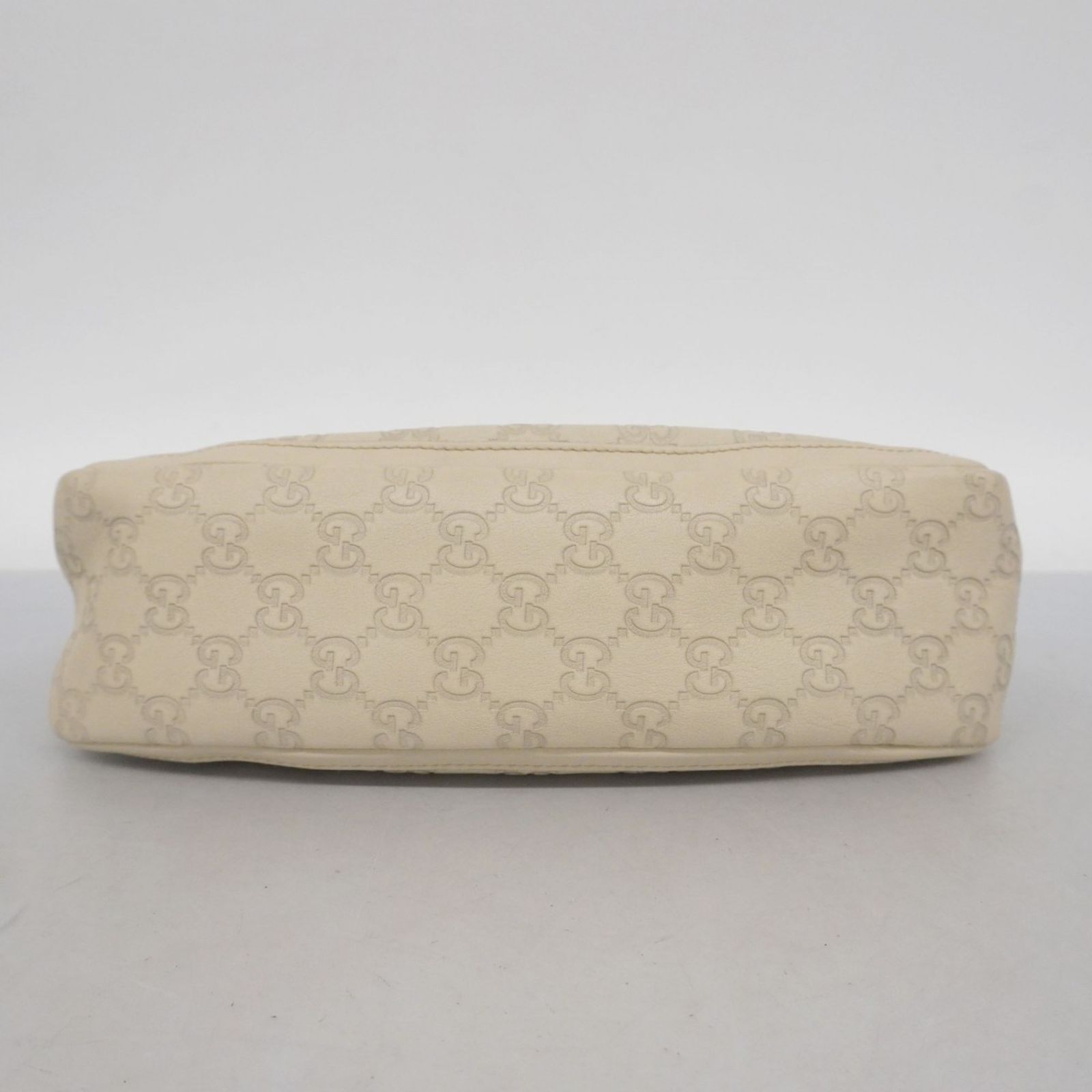 【5pa0472】グッチ ポーチ グッチシマ 130939 レザー アイボリー シャンパンゴールド金具【中古】レディース グッチ(Gucci) グッチ バッグ・ポーチ グッチシマ 130939 レザー