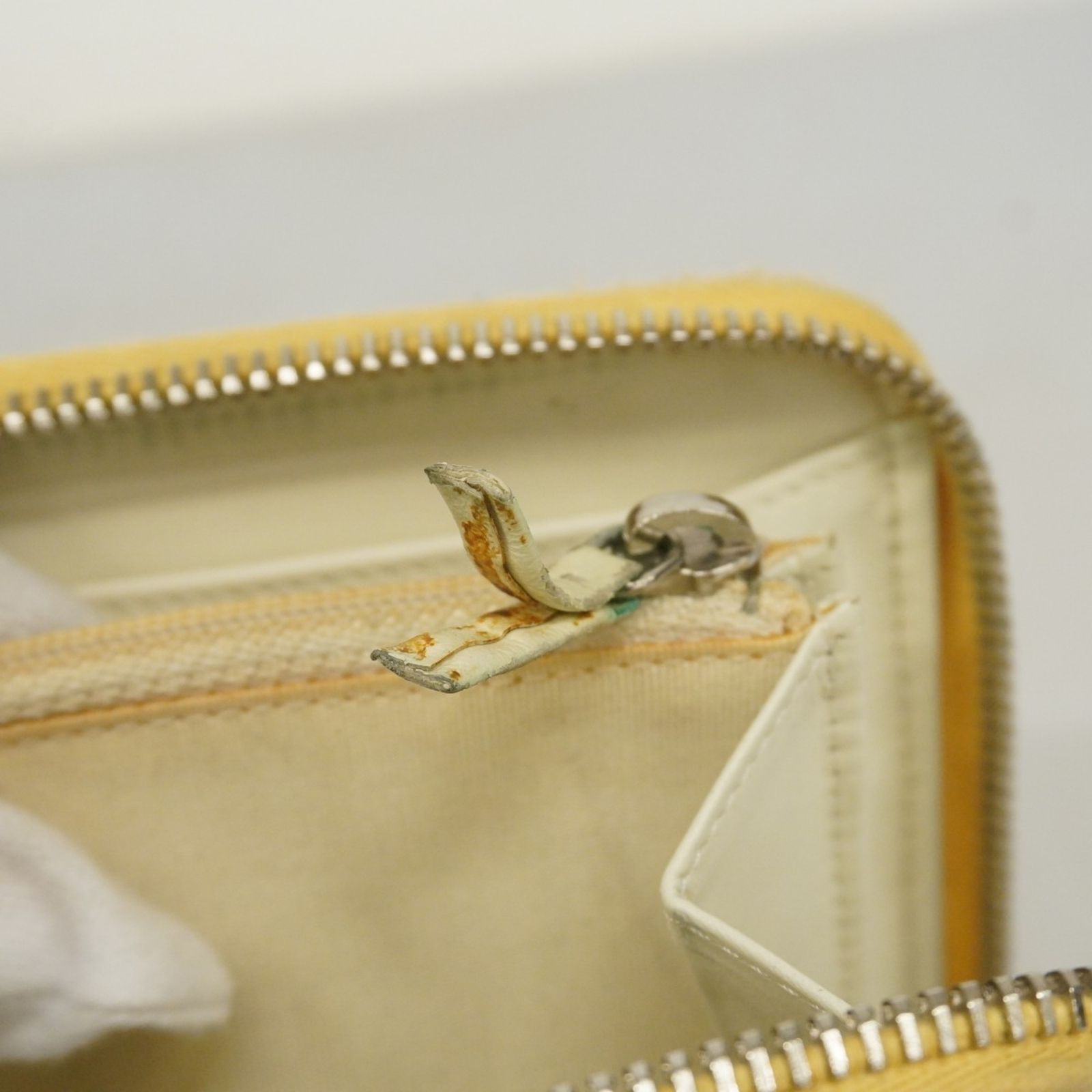 シャネル(Chanel) シャネル 長財布 キャンバス イエロー レディース