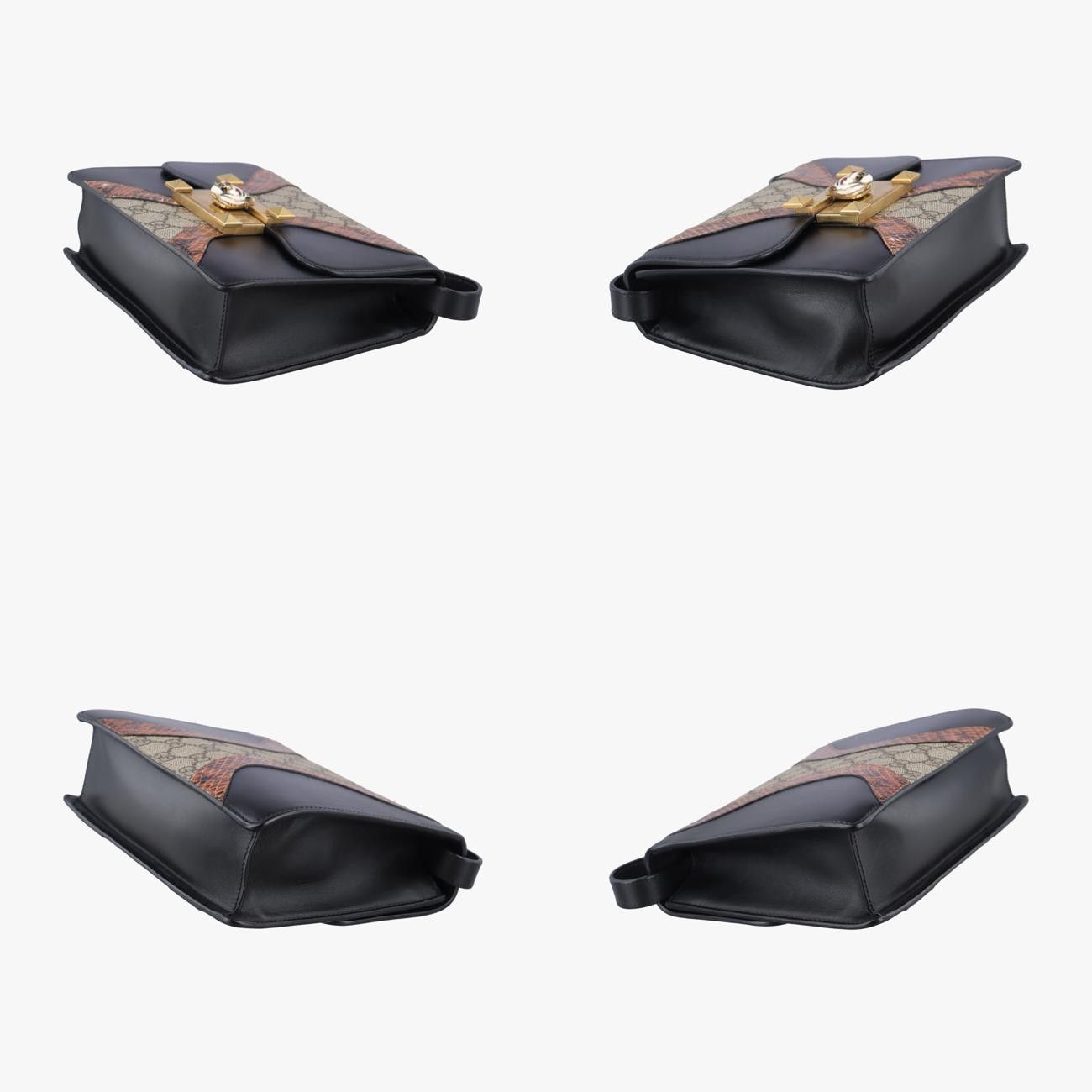 グッチGucciオシリデ