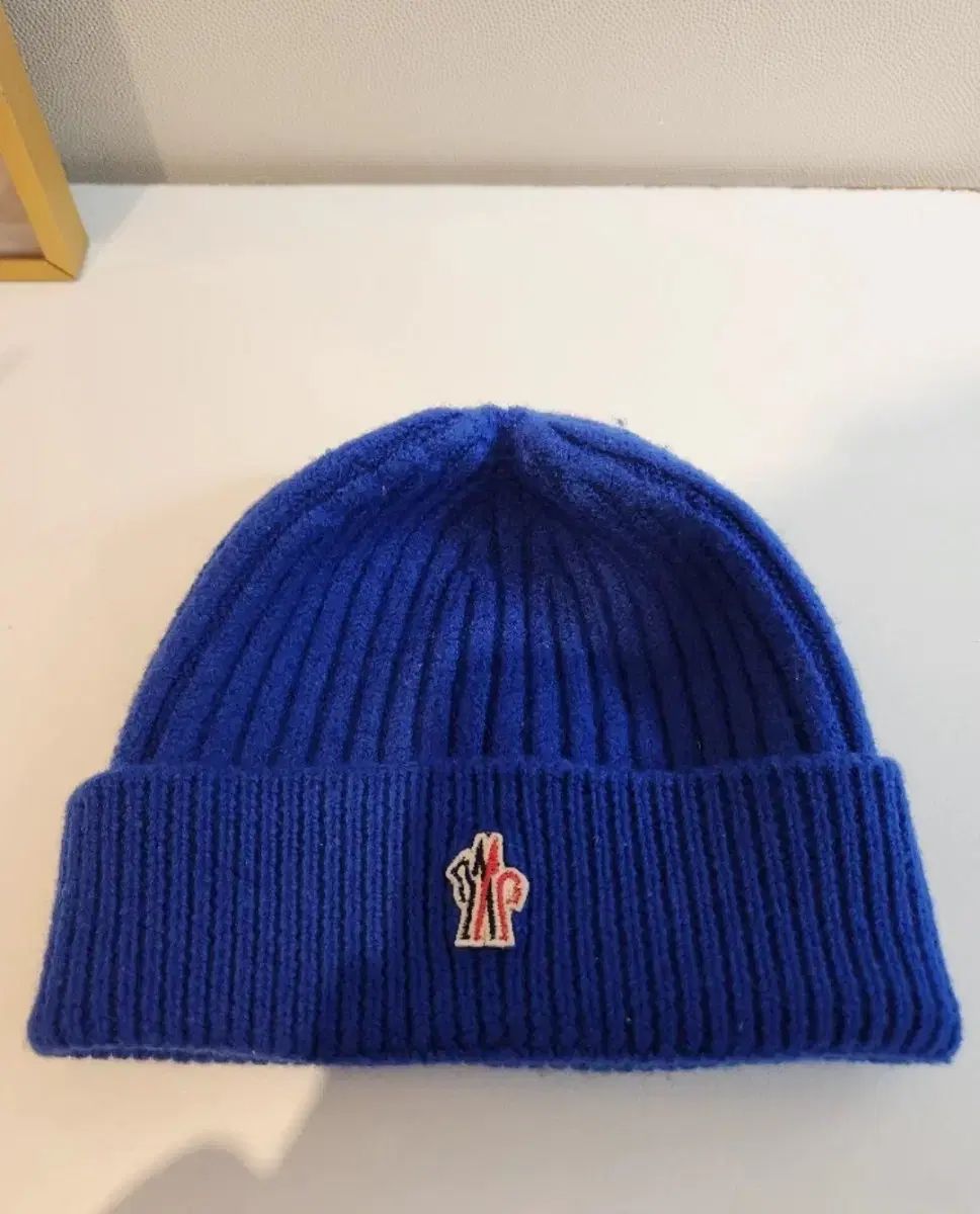 大人気，100%新品 モンクレール 正規品 キッズ ビーニー 0歳 3歳まで その他