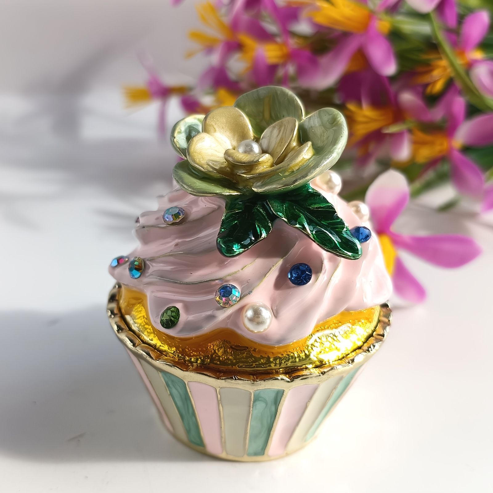 小物入れ 鍵置き 置物 インテリア オブジェ ジュエリーボックス ケース カップケーキ型 オシャレ ミニサイズ 玄関 鍵 収納ボックス 雑貨 ユニークデザイン