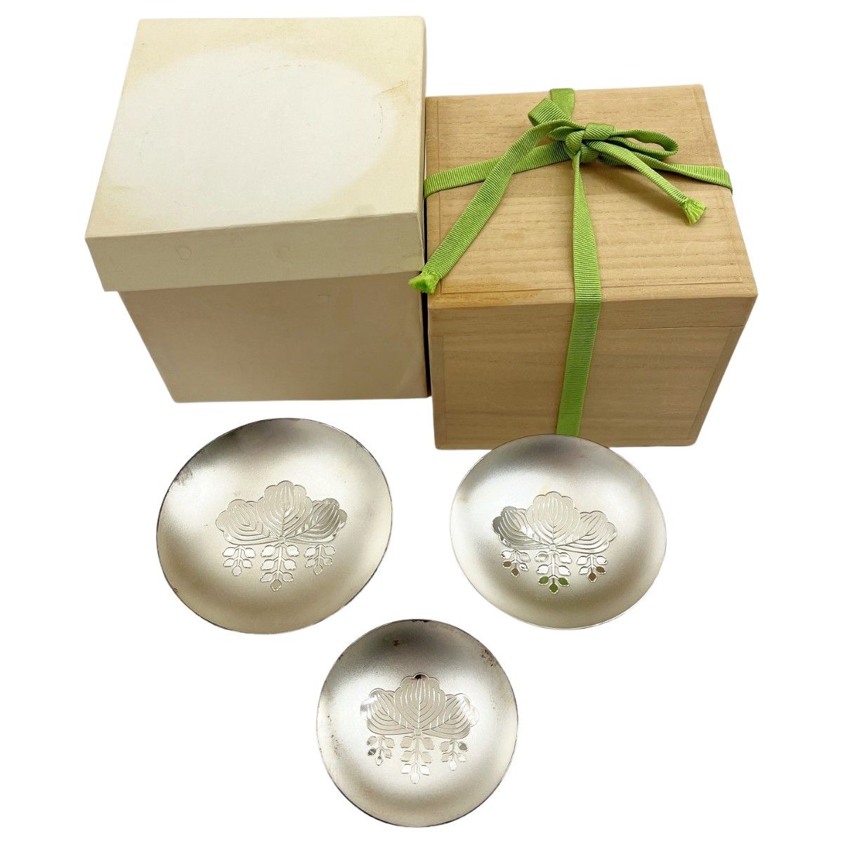 ◇◇ 銀杯 シルバー1000 造幣局製 刻印 179.6g 124.0g 88.9g 3個セット