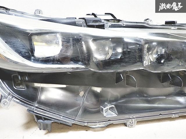 TOYOTA トヨタ 純正 ZVW52 プリウス PHV LED ヘッドライト ヘッド