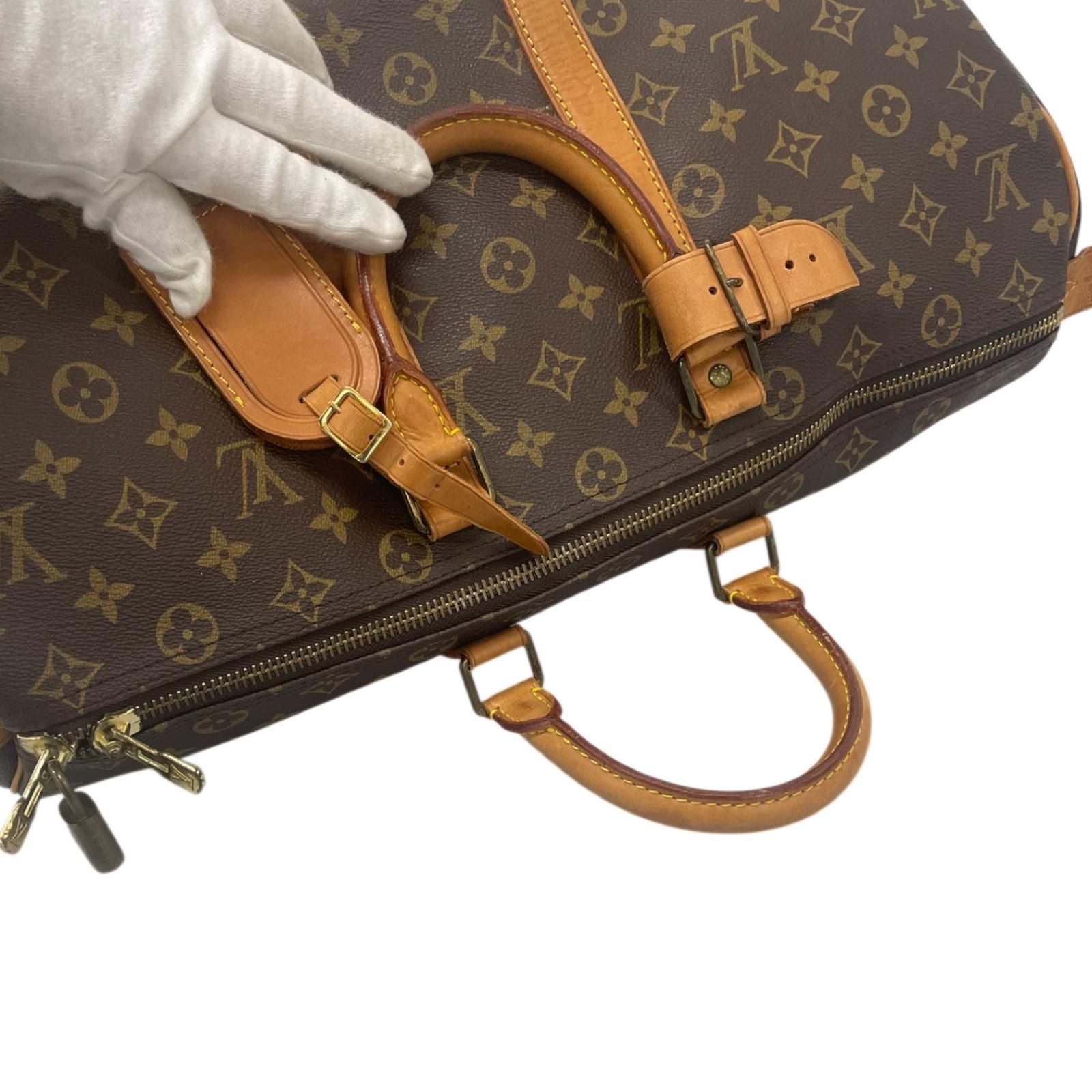 VUITTON