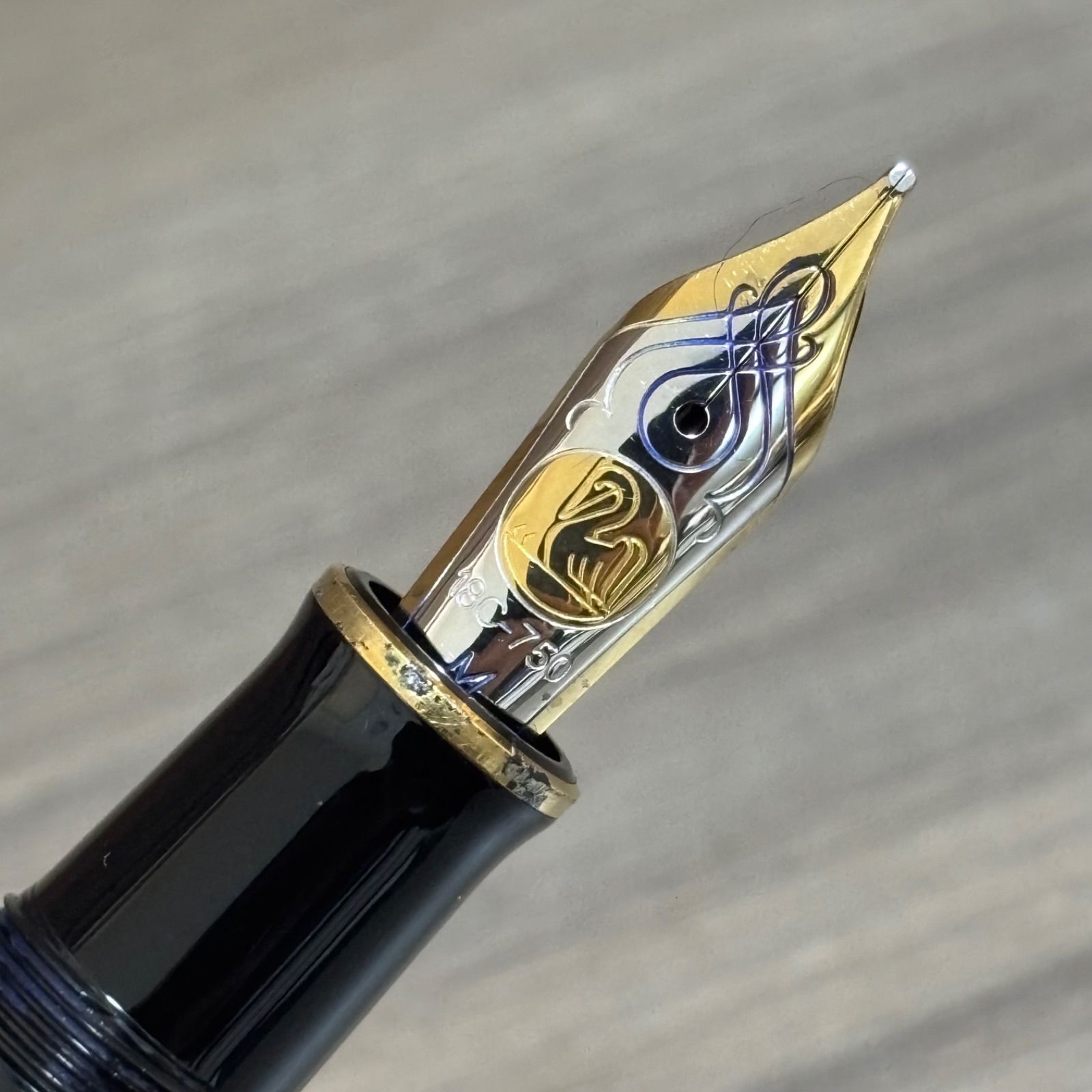  PELIKAN ペリカン k 18 金 750ペン先 万年筆 グリーン スーベレーン SOUVERAN 筆記用具 文房具 緑縞 梱包テープ 文房具 万年筆 万年筆 インク