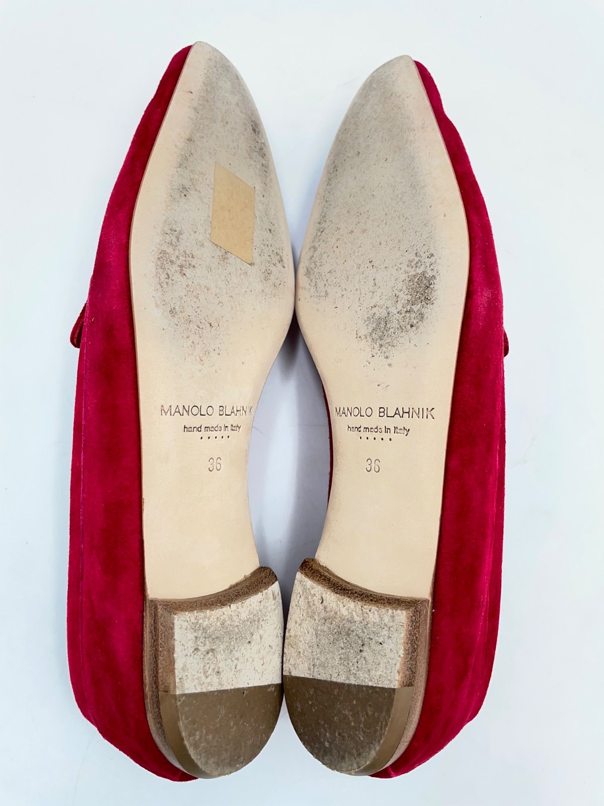 マノロブラニク　サイズ表記「37 1/2」23.5-24センチ レッド　パンプス CS2093 マノロブラニク パンプス フラットパンプス PITANETA レッド 36