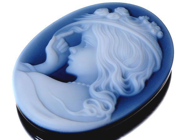 ジュエリー極】華やかな女性の彫刻 高級ブルーストーンカメオルース