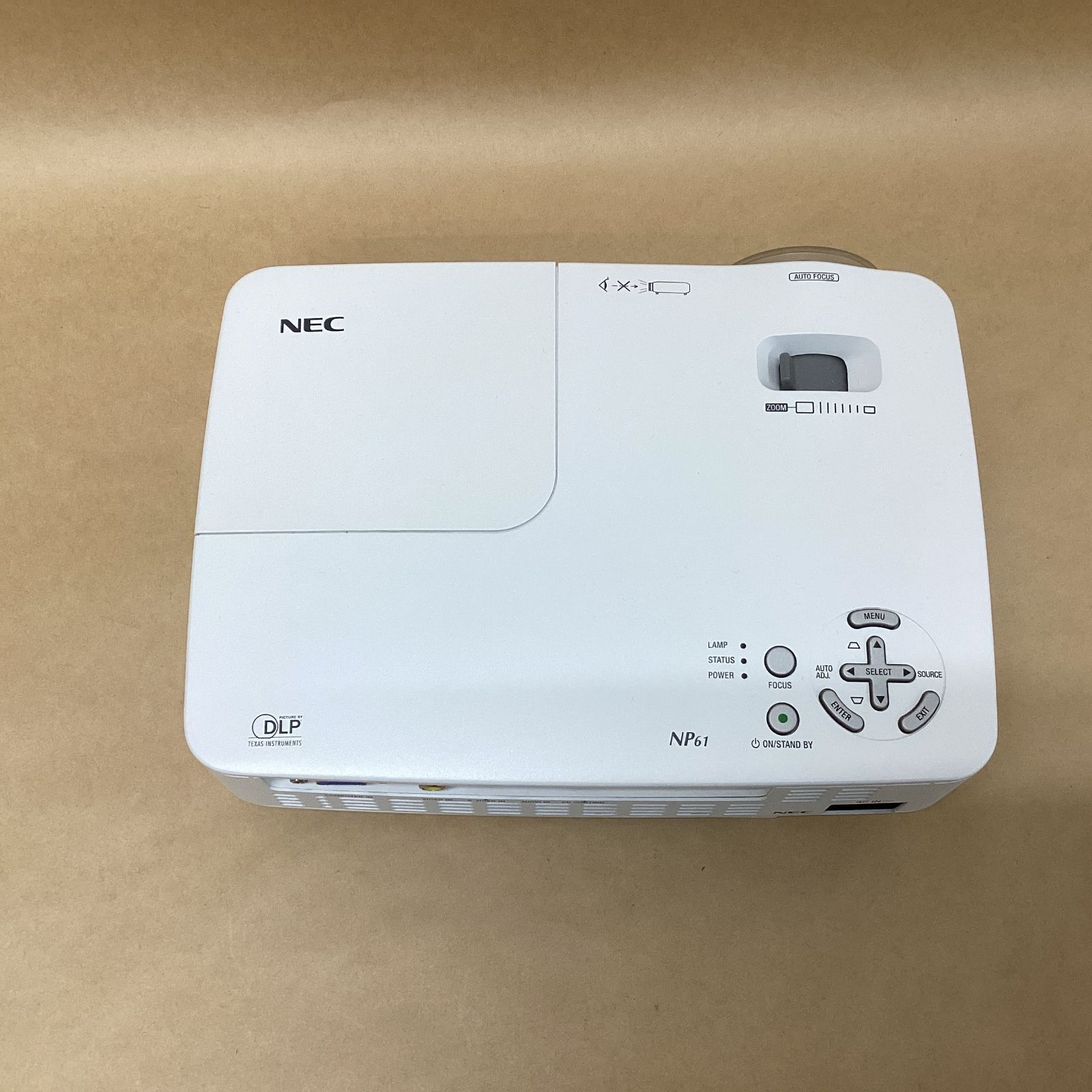 3000ルーメン 小型軽量モデル