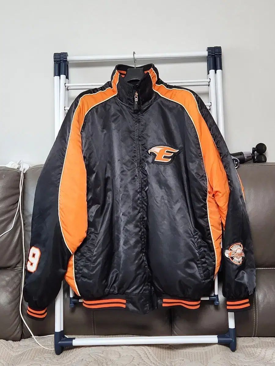 Hanwhae Eagles ハンファ イーグルス 選手用 冬 アウター