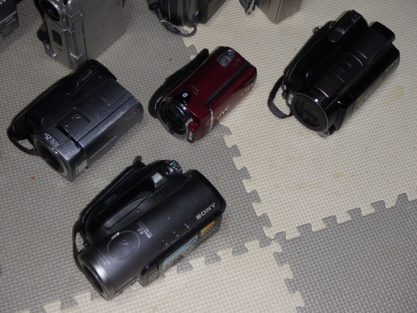 ジャンク ビデオカメラ 17台 まとめて セット - メルカリ