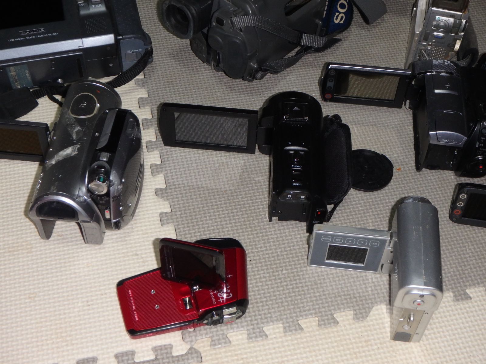 ジャンク ビデオカメラ 17台 まとめて セット - メルカリ
