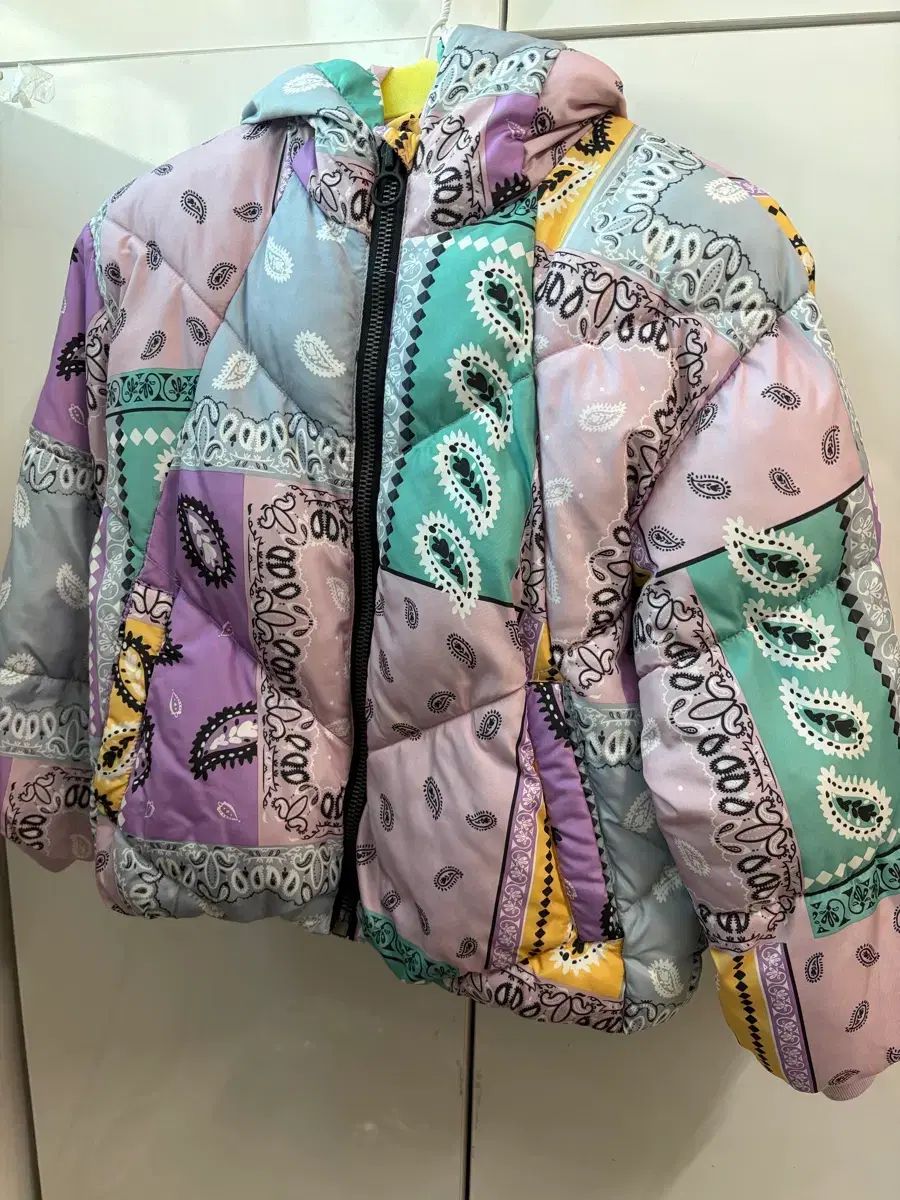 激安大特価，100%新品 ザラ キッズダウン その他