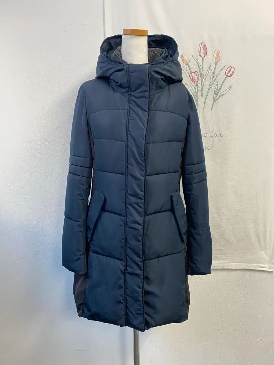 イッミシャ ディスカウント ネック ニット POINT フード ダウンジャケット