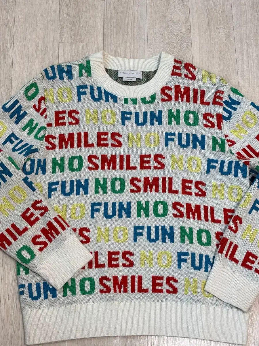 ステラーマッカートニー キッズ パータン ニット