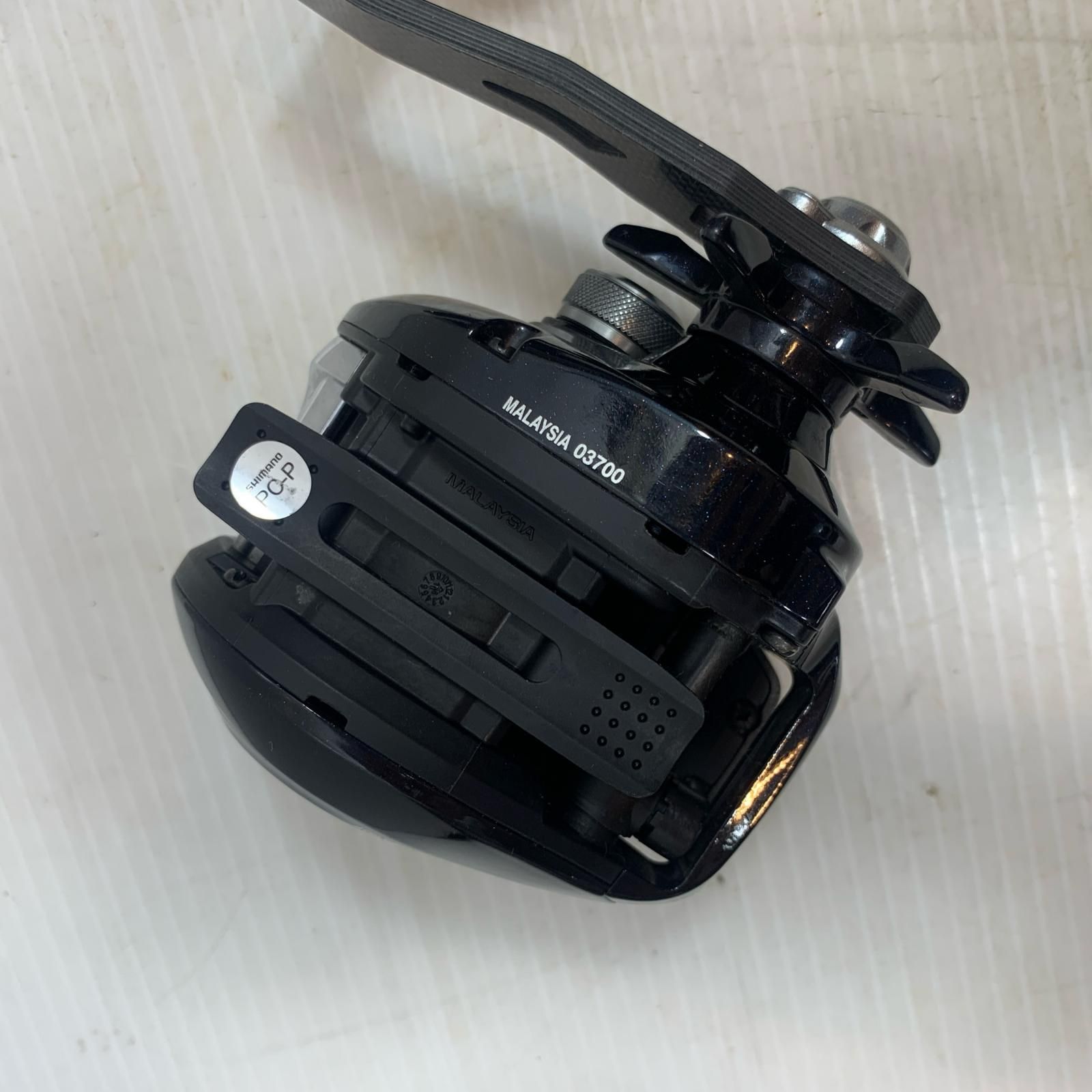 ττSHIMANO シマノ 両軸リール キズ有 17バルケッタBB 300 HG 03700