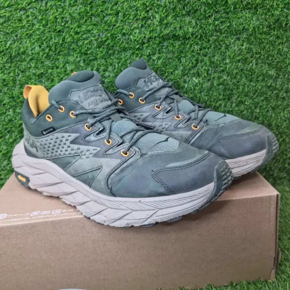 ホカ ゴアテックス ゴーサン 登山靴 グリーン カラー