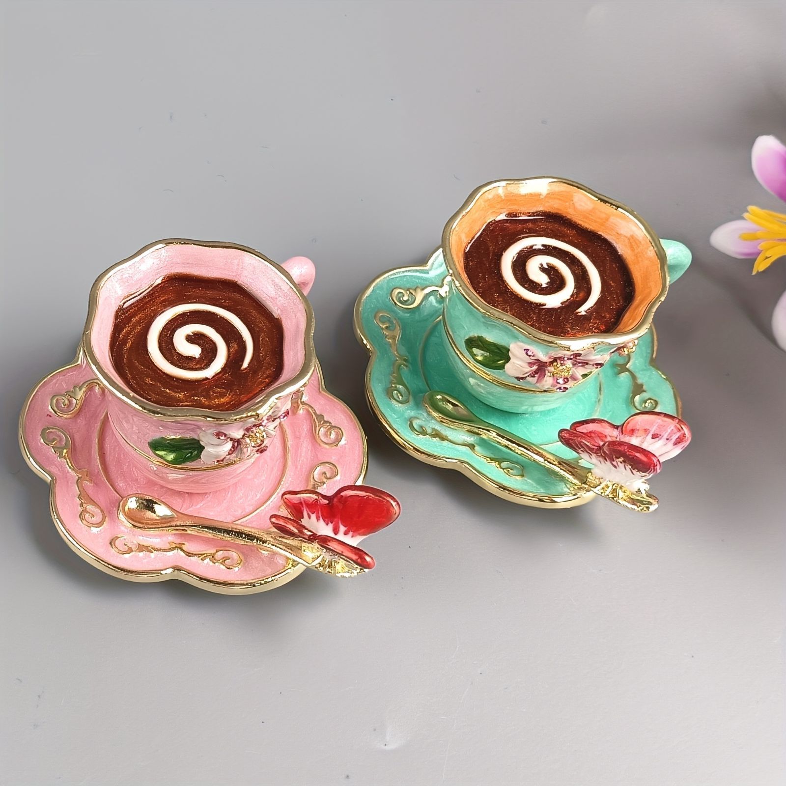 小物入れ 鍵置き 置物 インテリア オブジェ ジュエリーボックス ケース コーヒーカップ型 ピンク 緑 2 玄関 鍵 収納ボックス 雑貨 オシャレ 感 エナメル 寝室