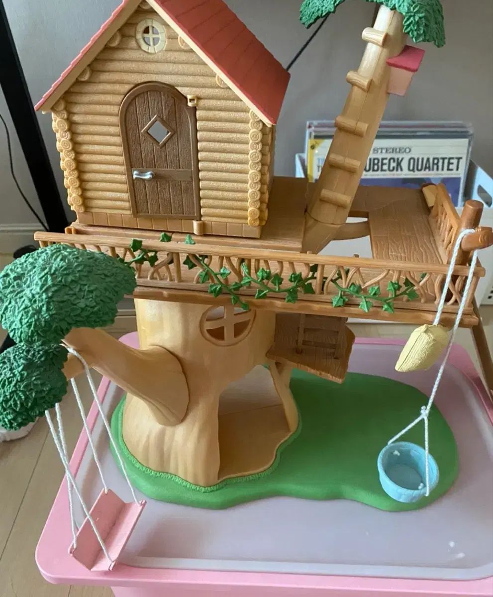 シルバニアファミリー 2階建て 木の家 テラス ハウス