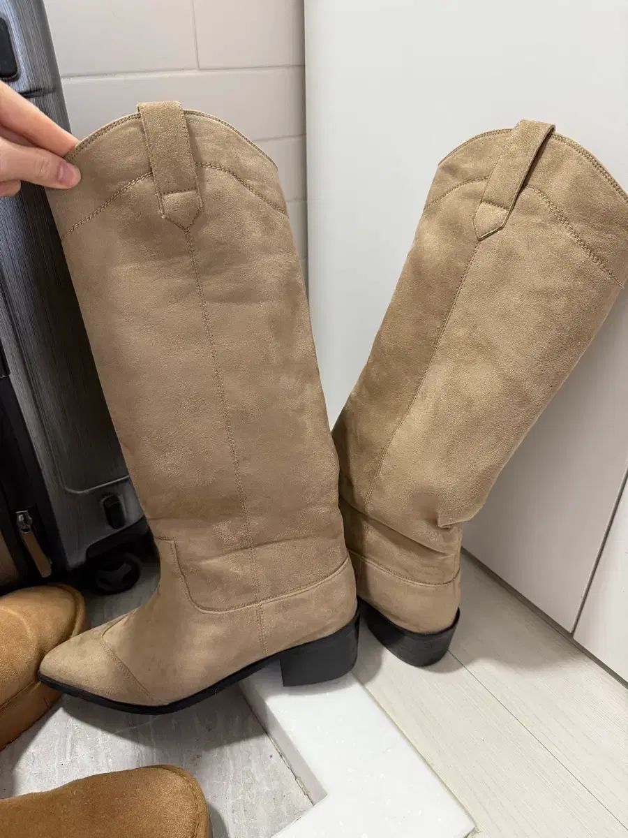 カーキベージュ 245