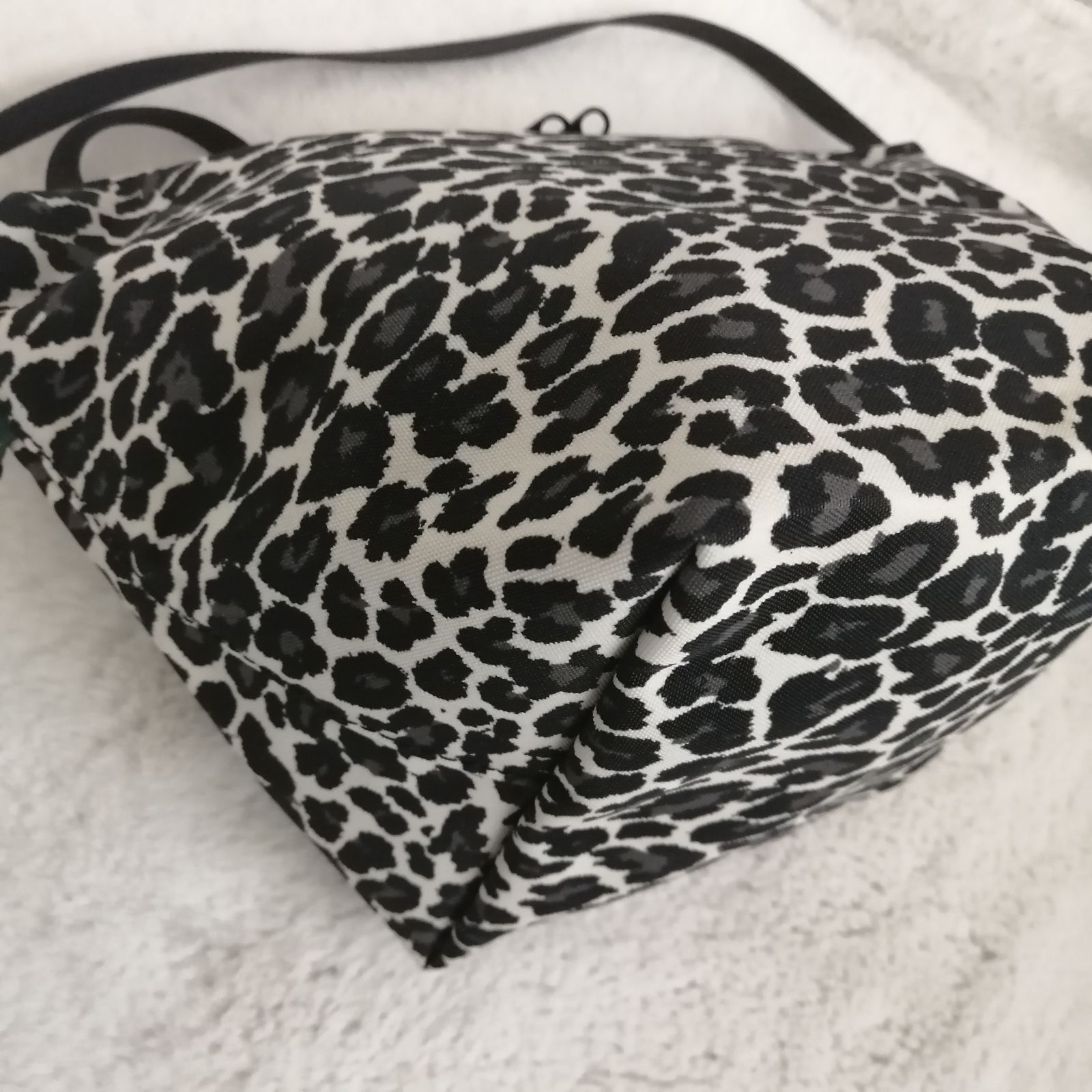 値段交渉可 エルベシャプリエ ビッグポシェット 値段交渉可 エルベ