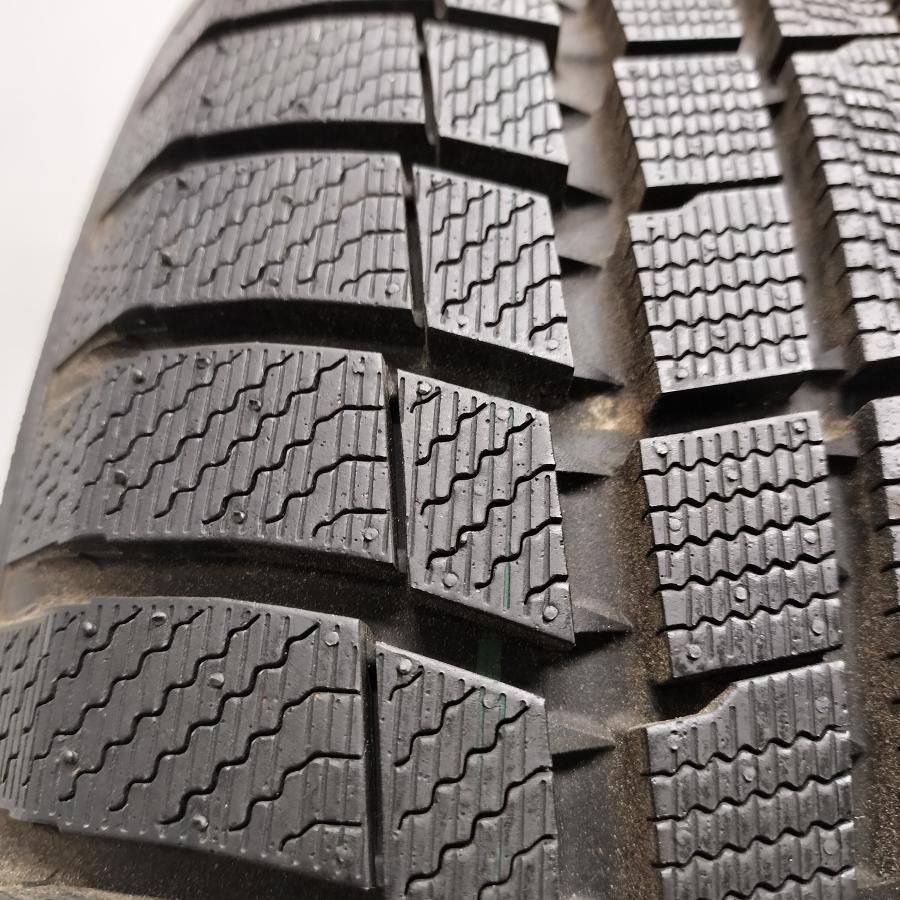 スタッドレス
