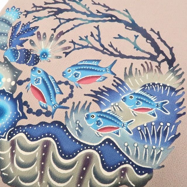 ❁tomihisa❁ 琉球紅型 城間栄順 落款 一心不乱に想いを繋ぎ高みを目指して新たな世界へ”着物 正絹 なごや帯 7330