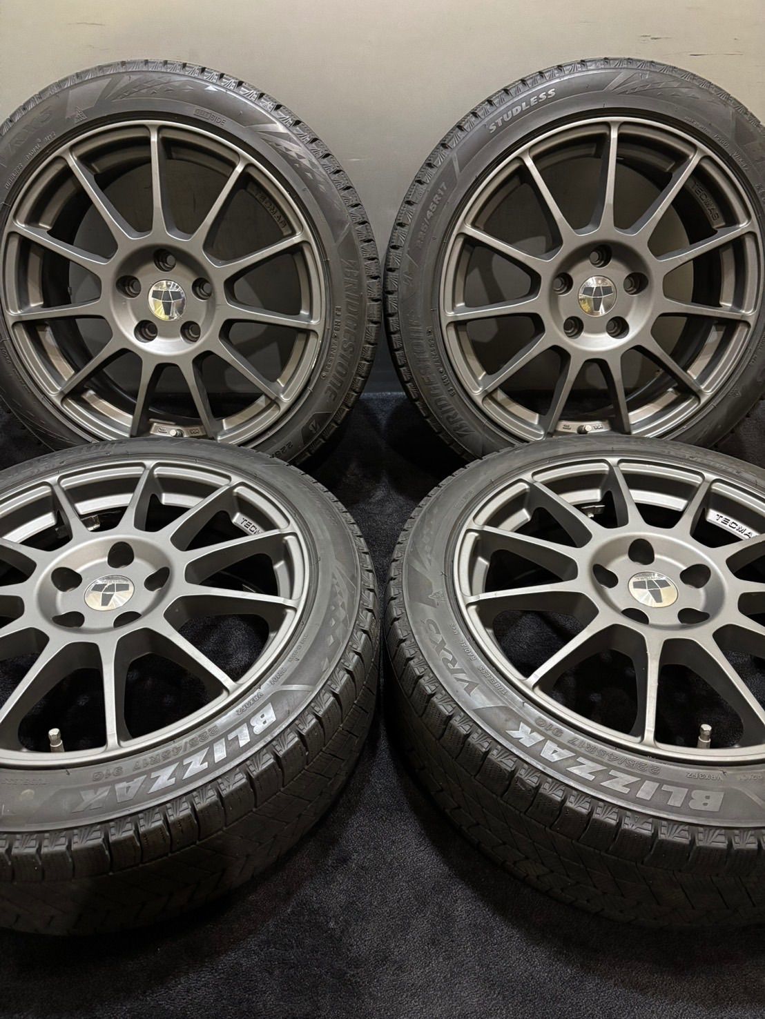 225 45 R 17 VRX 3 21年製 TECMAG 17インチ 7 5 J 50 112 H スタッドレス 4本 MINI クラブマン 南5 L 1