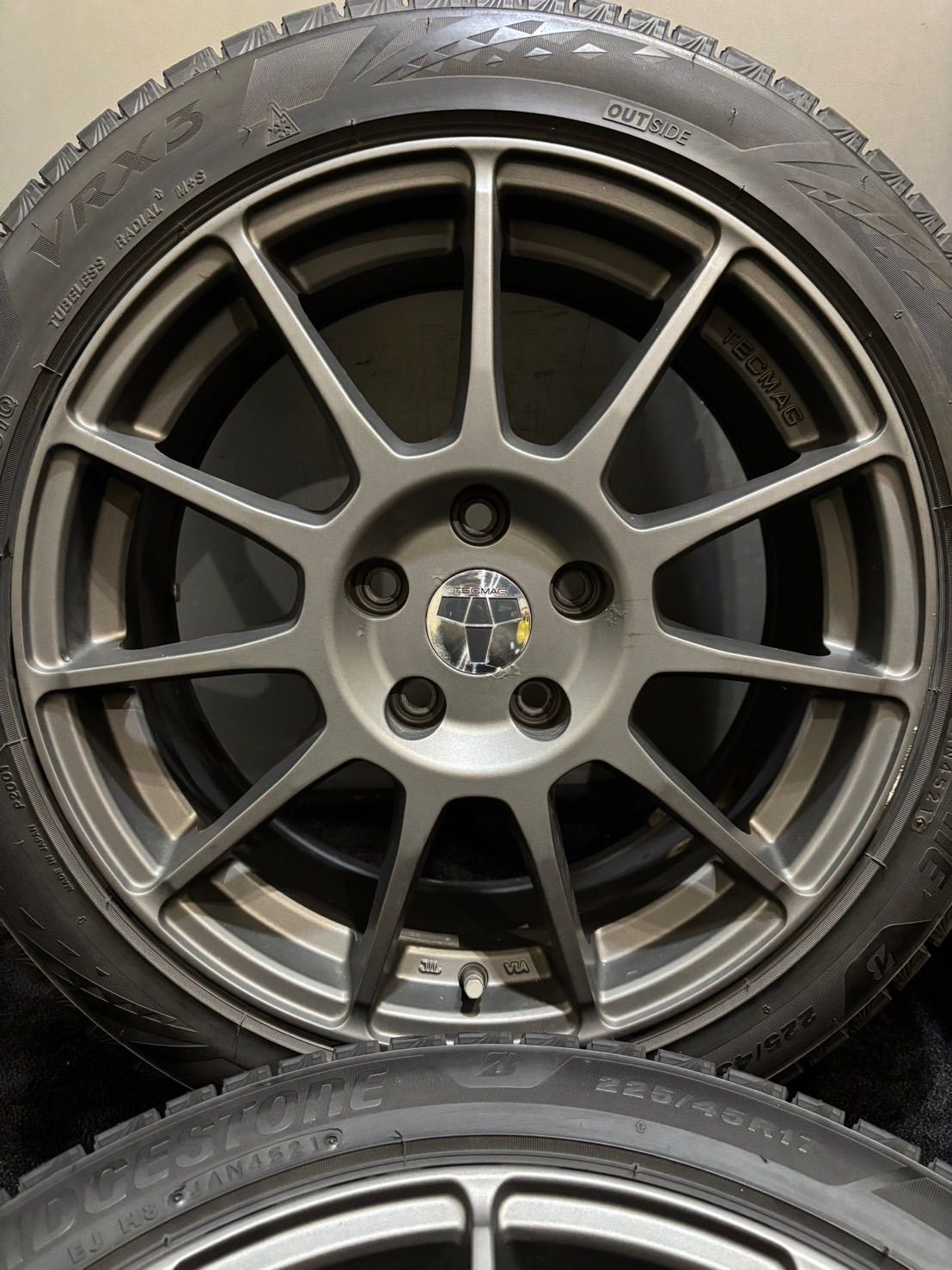 225 45 R 17 VRX 3 21年製 TECMAG 17インチ 7 5 J 50 112 H スタッドレス 4本 MINI クラブマン 南5 L 1