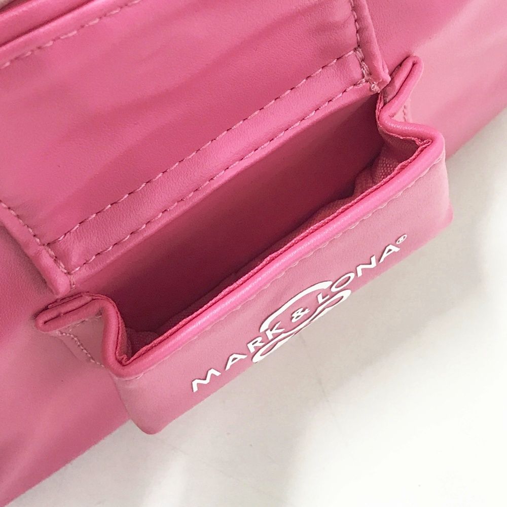 MARK&LONA マークアンドロナ 2025年モデル カートバッグ ピンク系