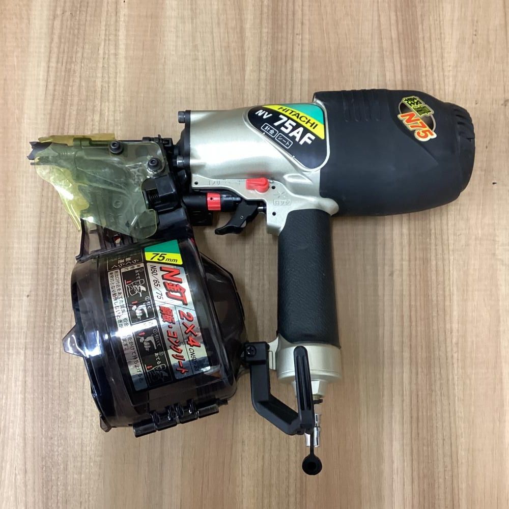品 日立工機 NV 75 AF 常圧釘打機 ロール釘打機 201