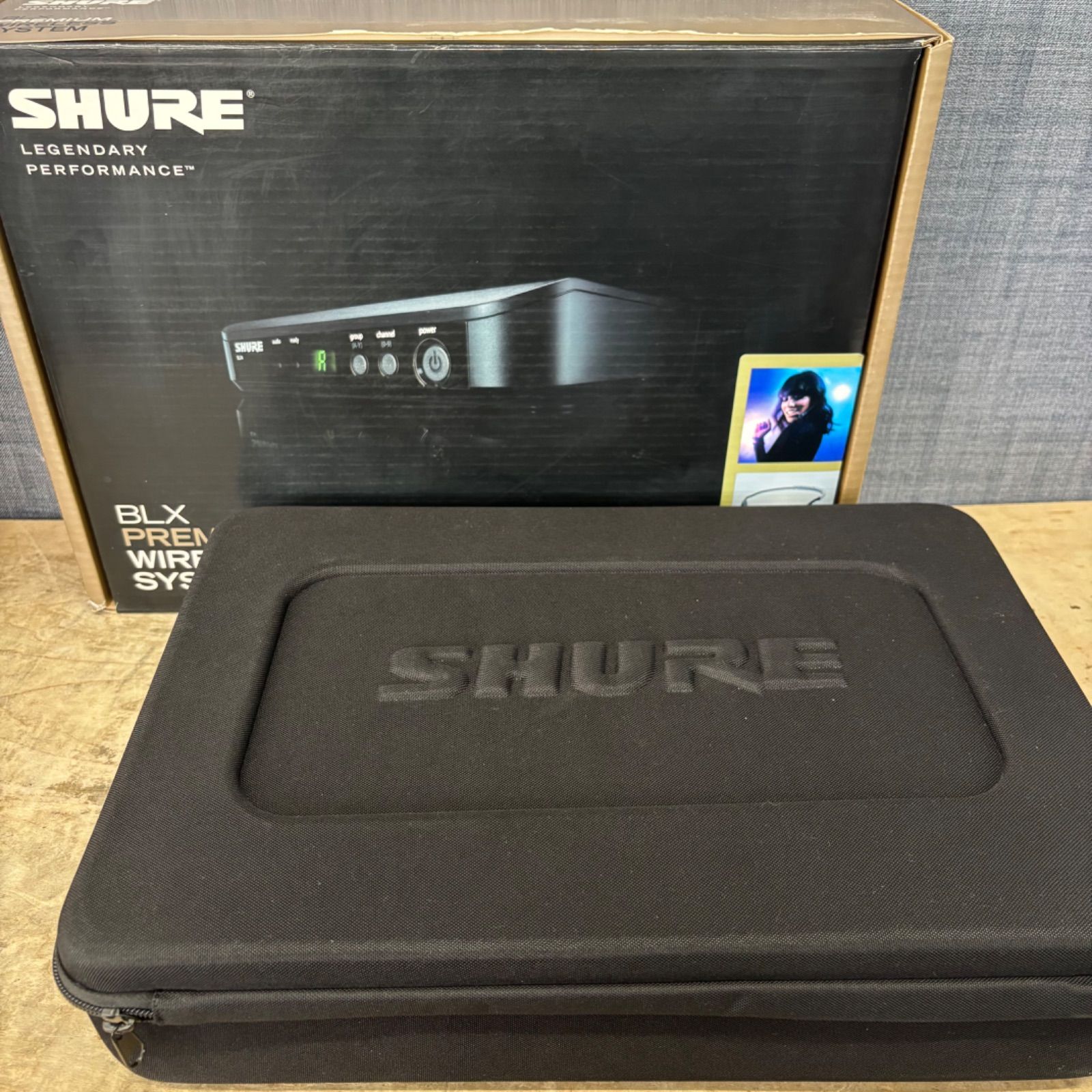 SHURE シュア BLX 14 J SM 35 ステージパフォーマンス ワイヤレス システム ヘッドホン ワイヤレスヘッドセット フィットネス 箱入り