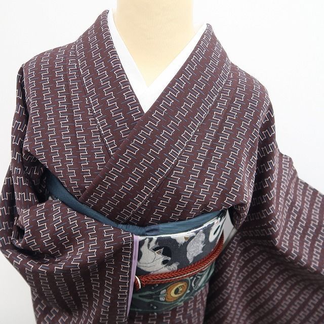 古今の風にその身を包み時は巡りて今にときめく 仕付け糸付