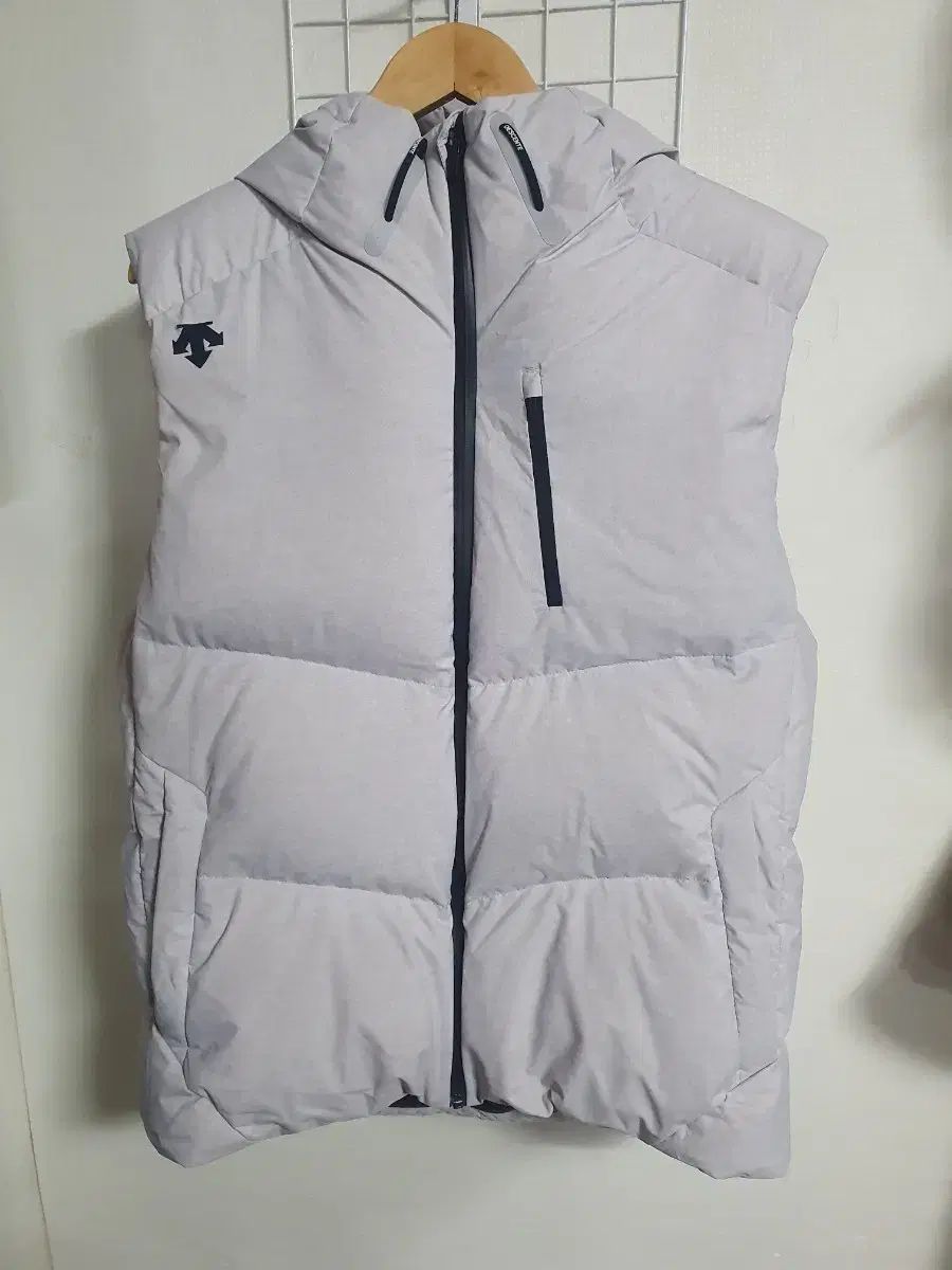 デサント ダウンベスト 105 XL